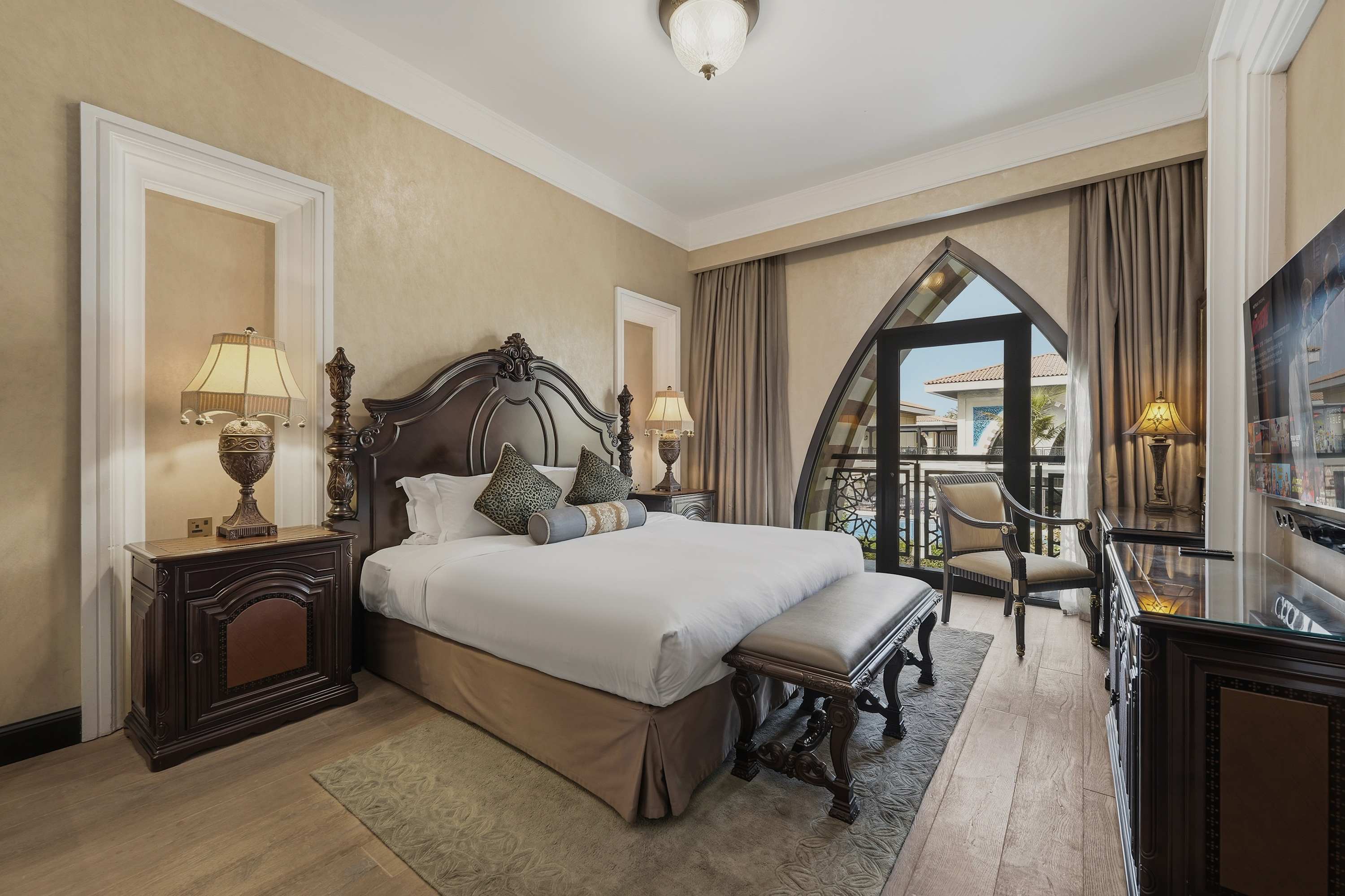 Jumeirah Zabeel Saray Royal Residence Lagoon Villa — photo 12
