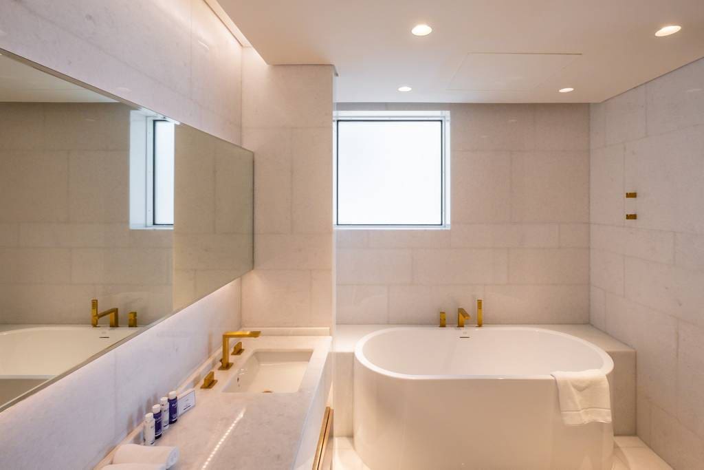 FIVE Palm Beach Villa – Pool & Jacuzzi, 3-Level — photo 13