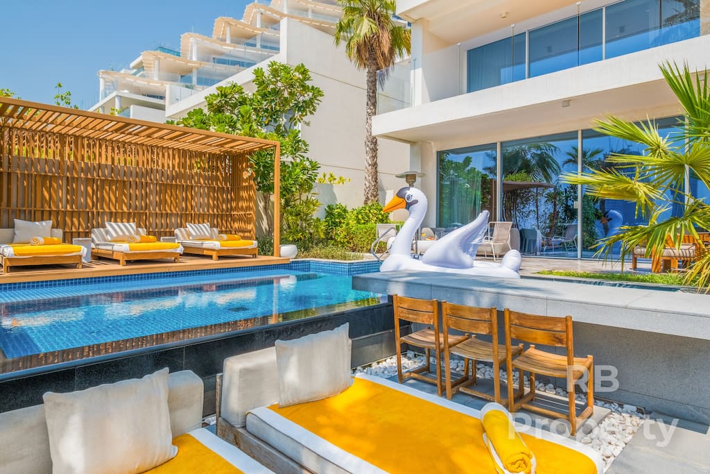 FIVE Palm Beach Villa – Pool & Jacuzzi, 3-Level — photo 31