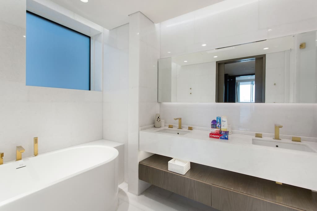 FIVE Palm Beach Villa – Pool & Jacuzzi, 3-Level — photo 44