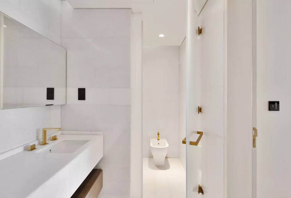 FIVE Palm Beachfront Villa – Private Pool & Jacuzzi — photo 27