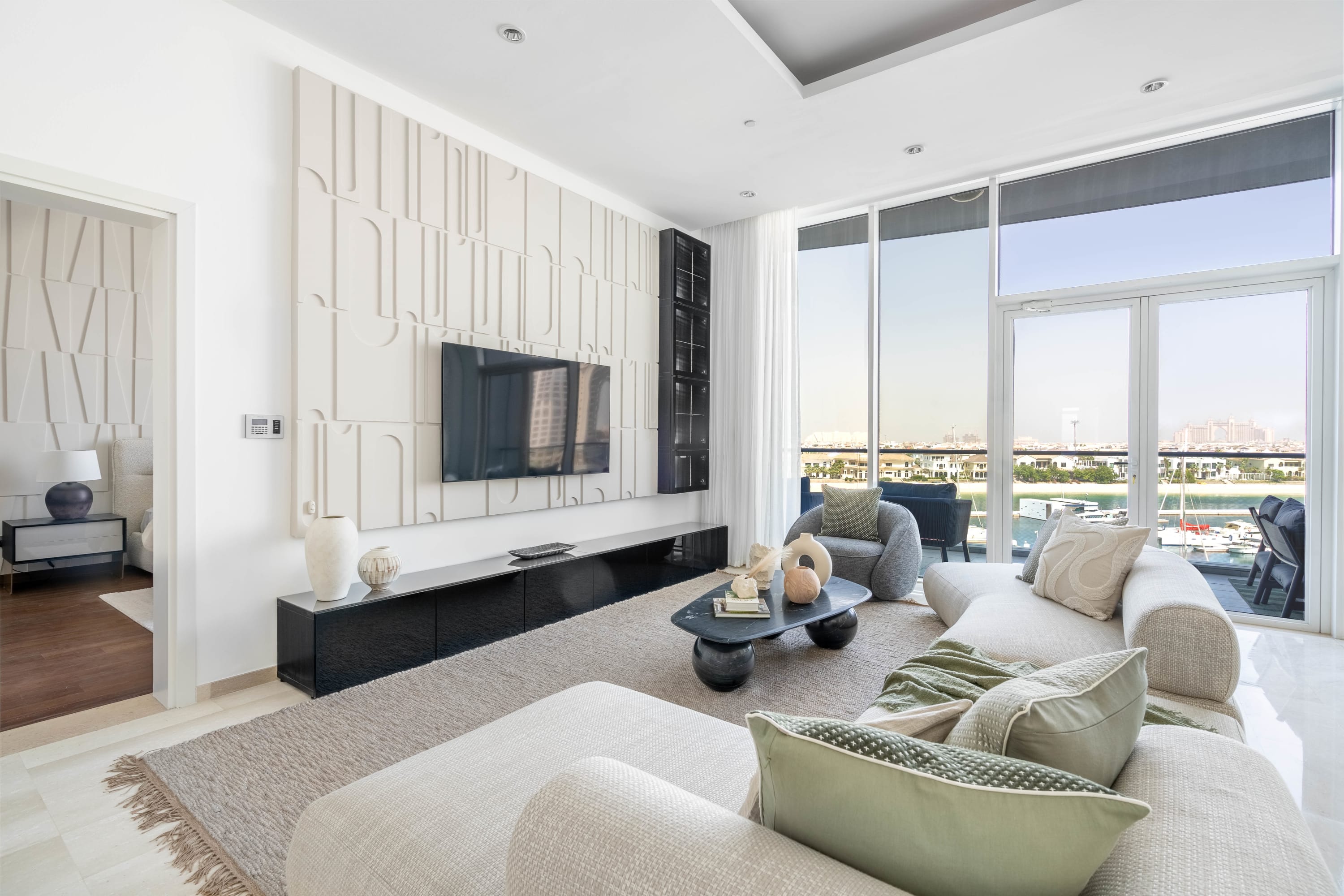 Oceana Luxury 4BR with Resort Access and Sea Views — photo 11