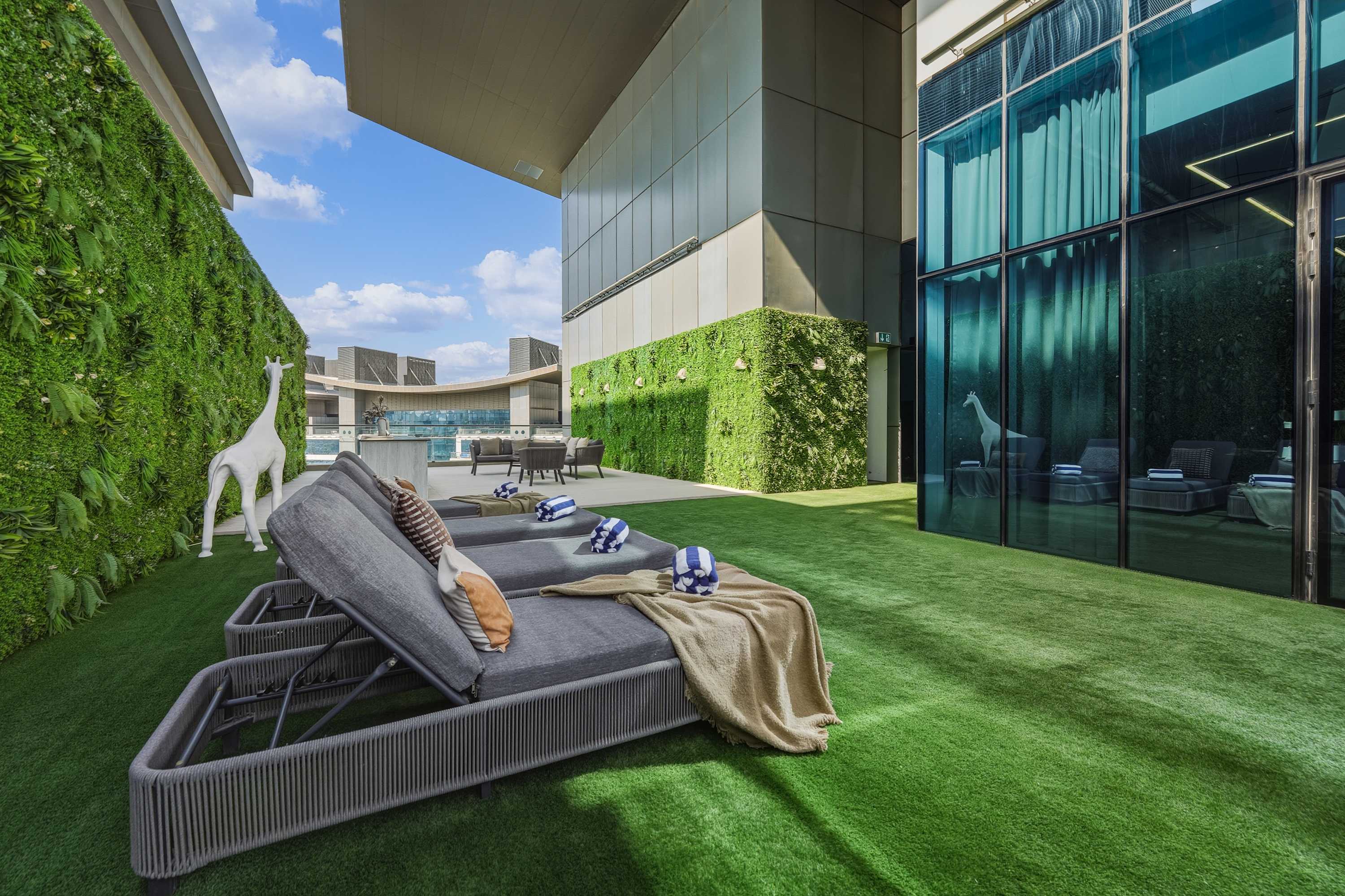 Oceana Resort Sky Villa – Grand Terrace & Jacuzzi — photo 30