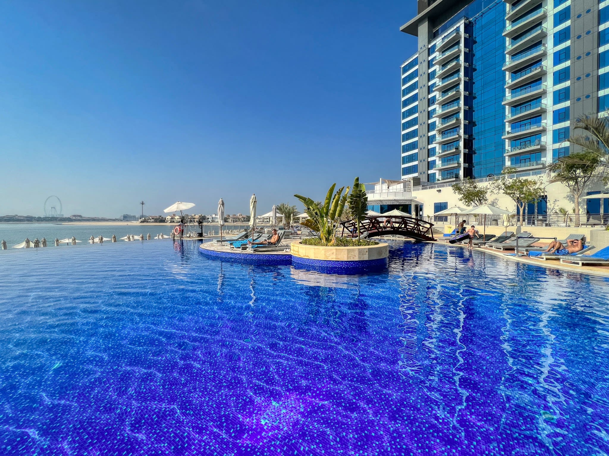 Oceana Resort Sky Villa – Grand Terrace & Jacuzzi — photo 32