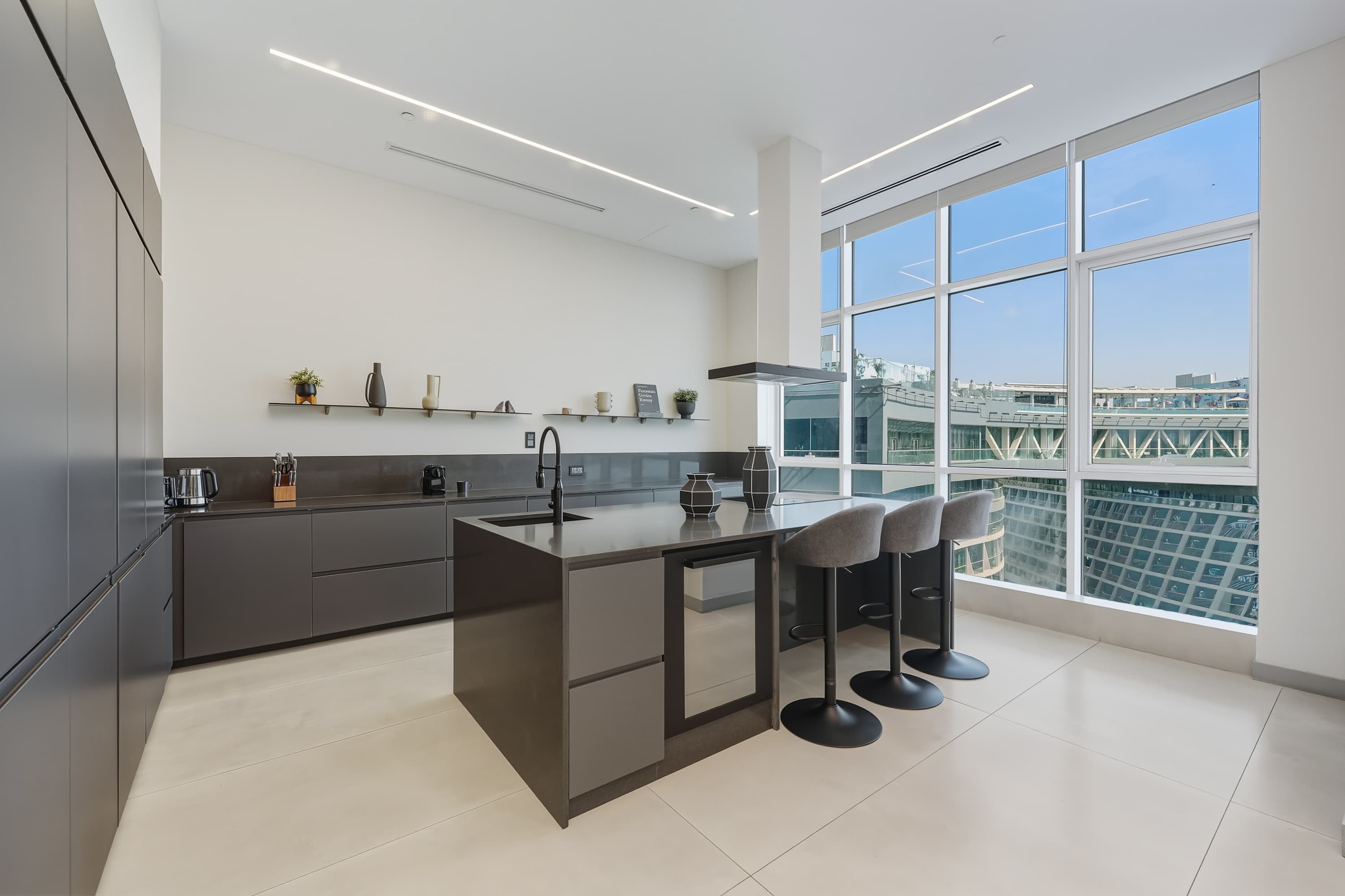Oceana Resort Sky Villa – Grand Terrace & Jacuzzi — photo 33