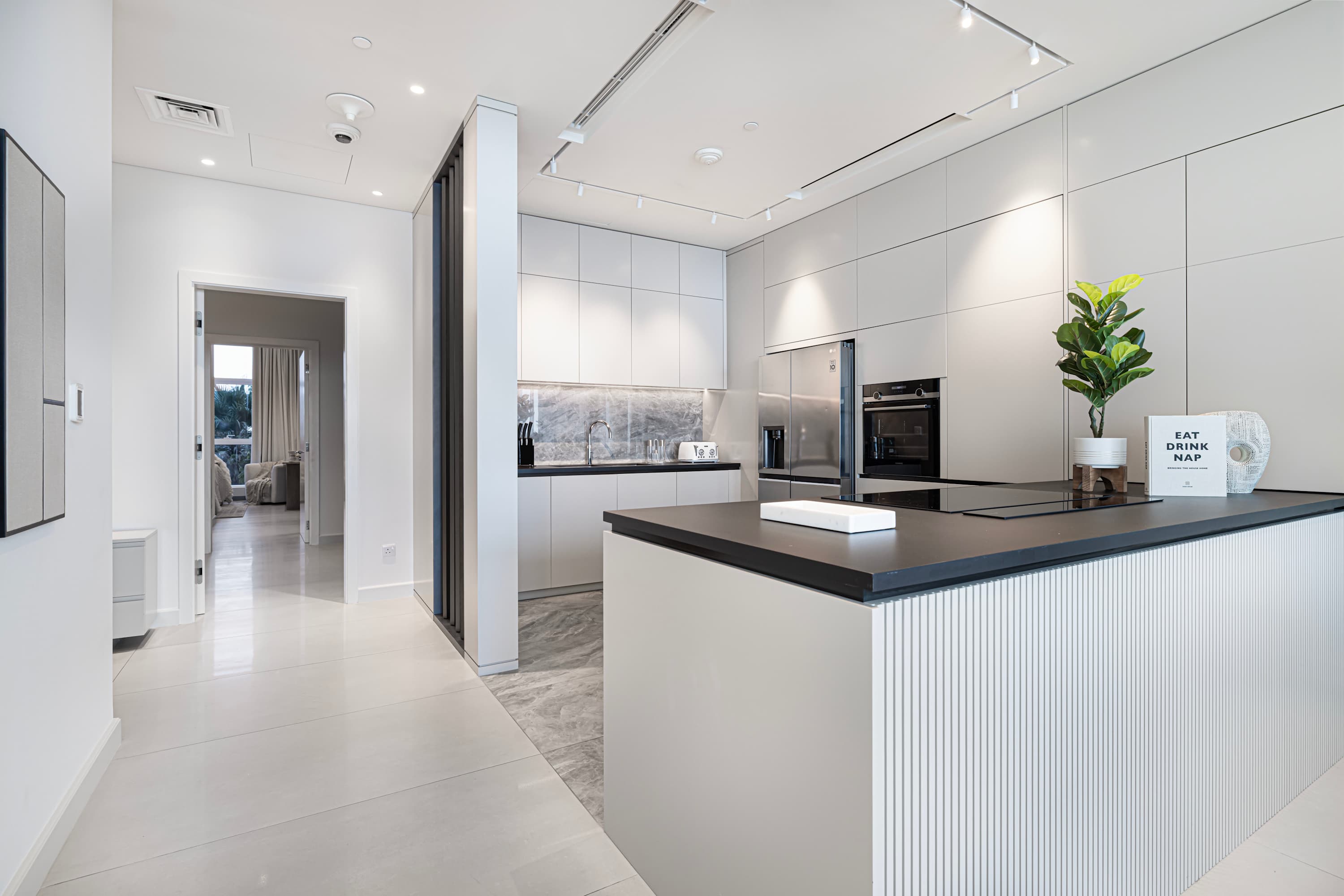 Oceana Resort Super Luxury 4BR with Sea Views — photo 8