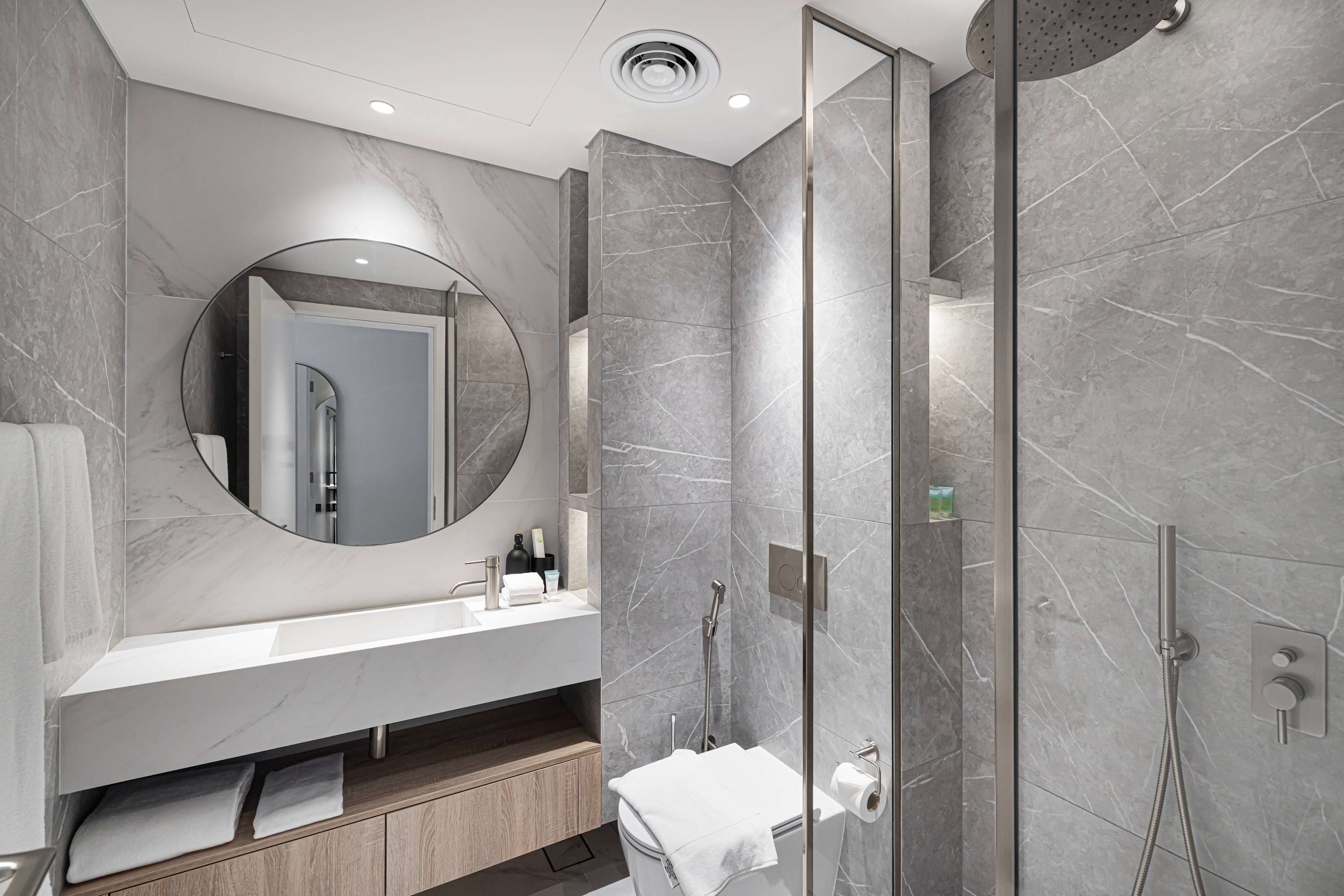 Oceana Resort Super Luxury 4BR with Sea Views — photo 32